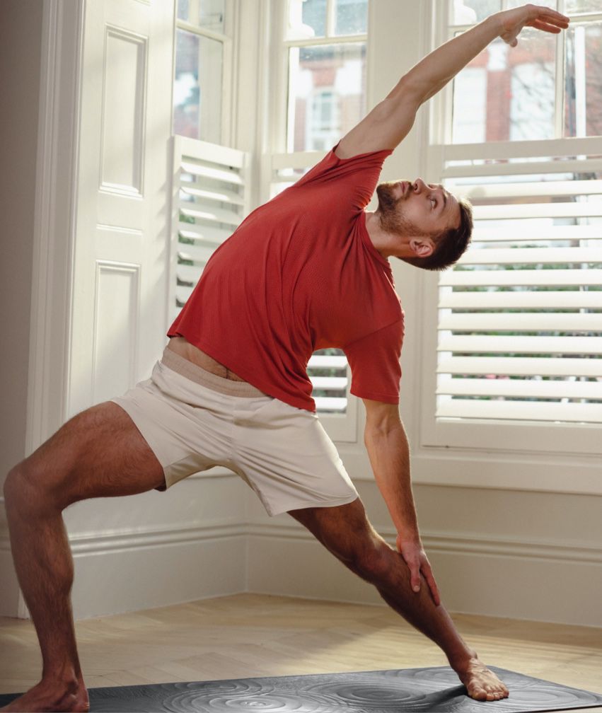 What to wear to Yoga | lululemon EU